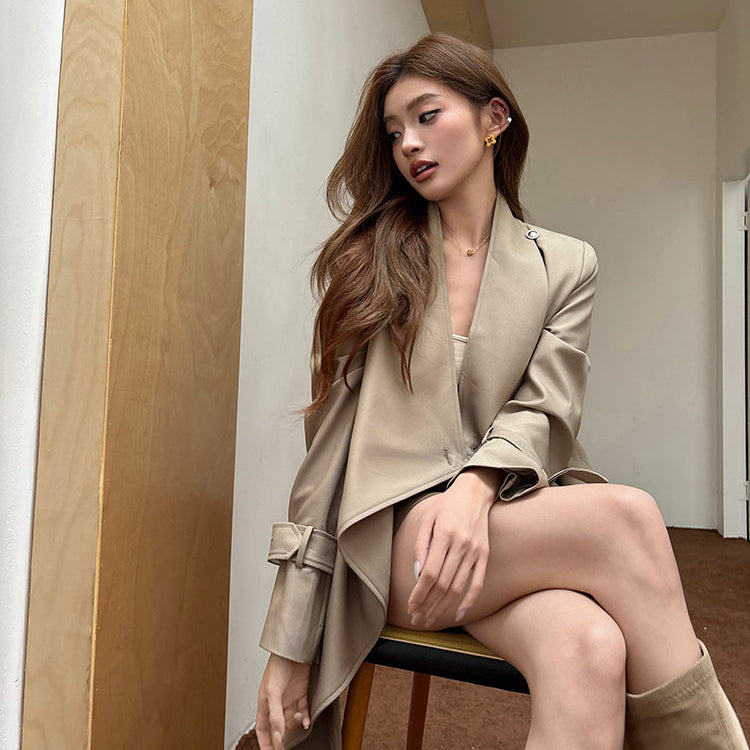 娜烏西卡卡其垂墜感繫帶風衣-25682