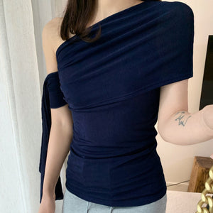 女人香深藍飄帶露肩上衣-25578