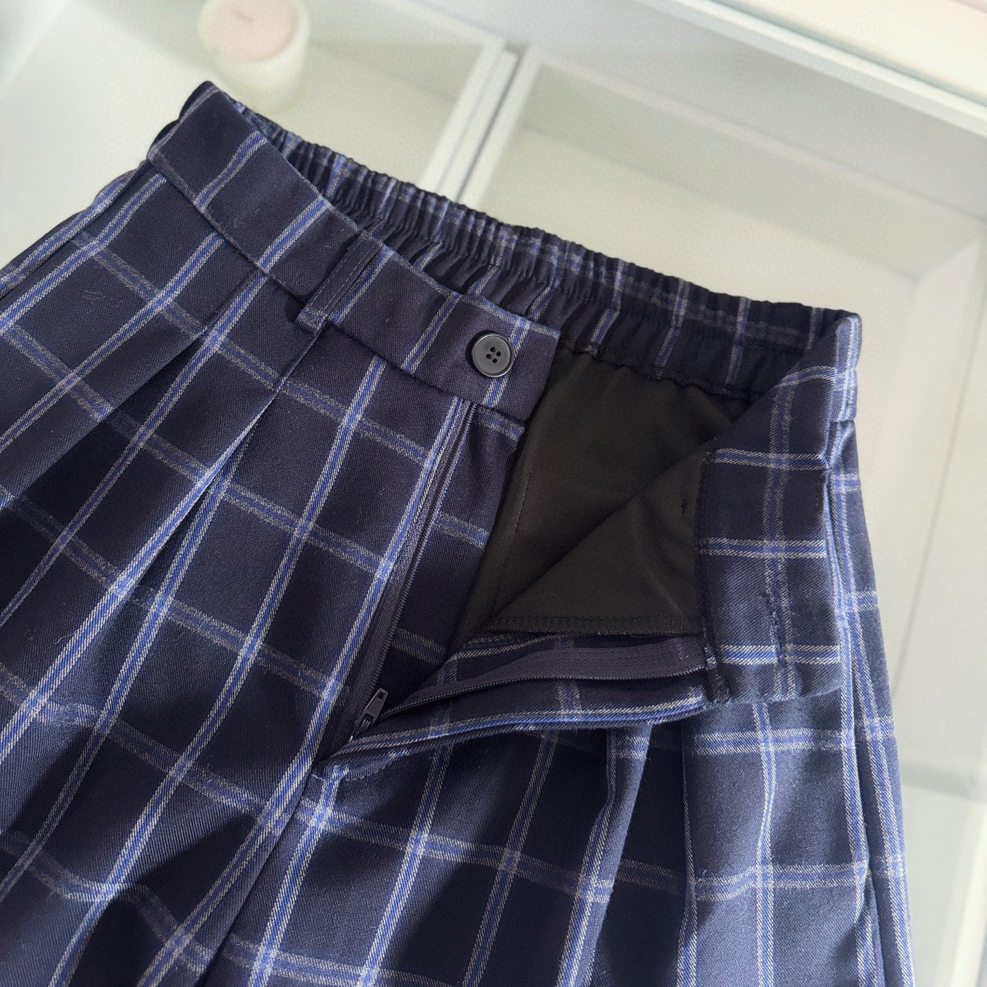 藍格紋後鬆緊顯瘦寬褲-25670