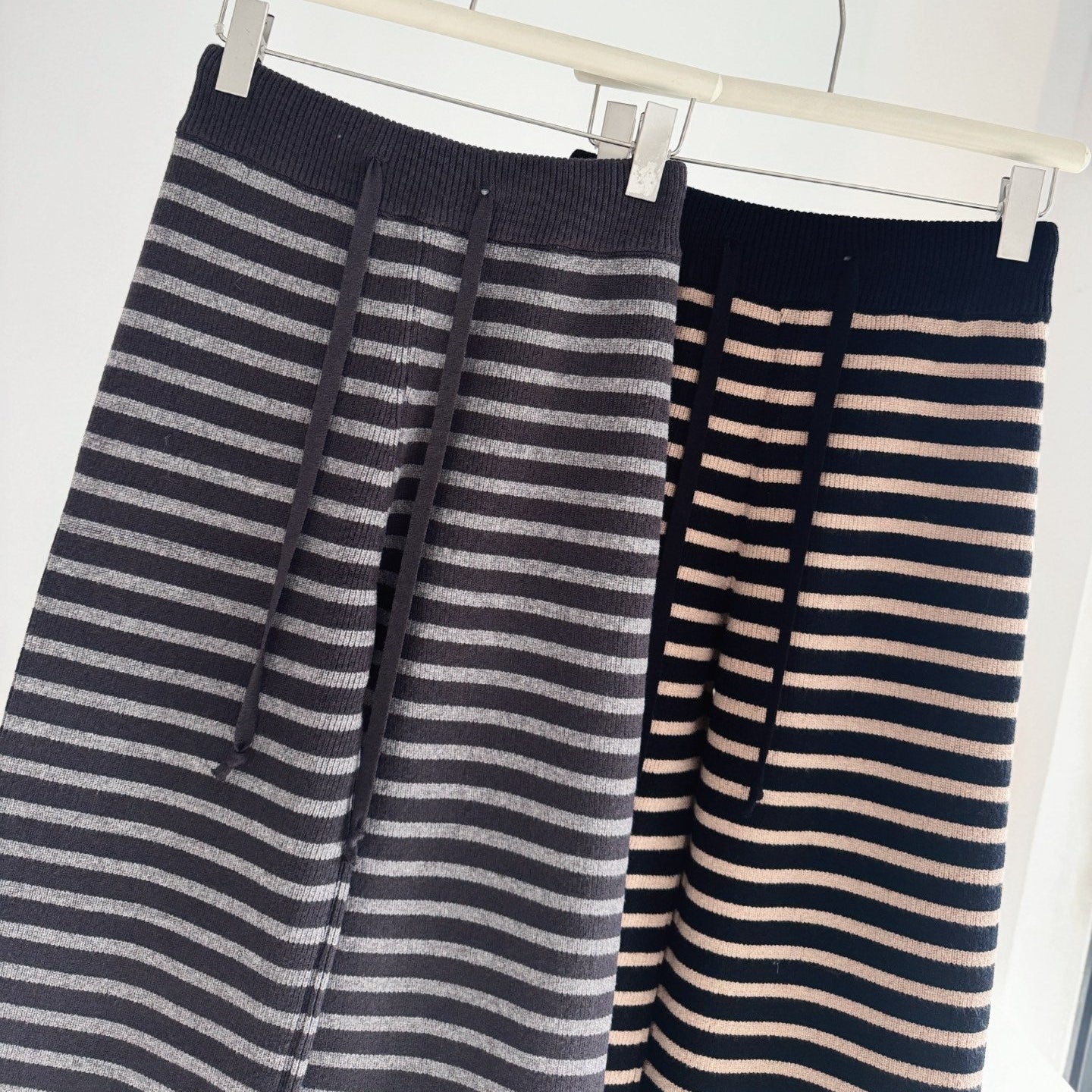 軟糯針織加厚條紋寬褲-25673