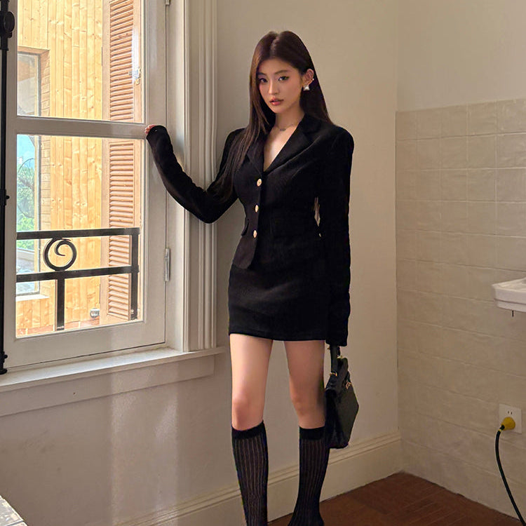 黑色小香風金扣收腰修身西外-25643