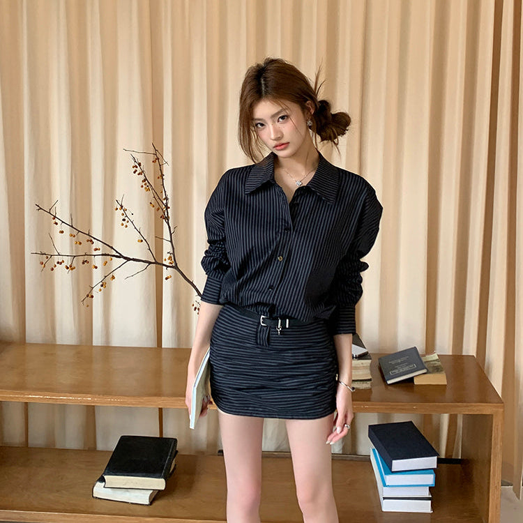 美麗壞女人黑底白條紋襯衫皮帶連衣短洋-25145