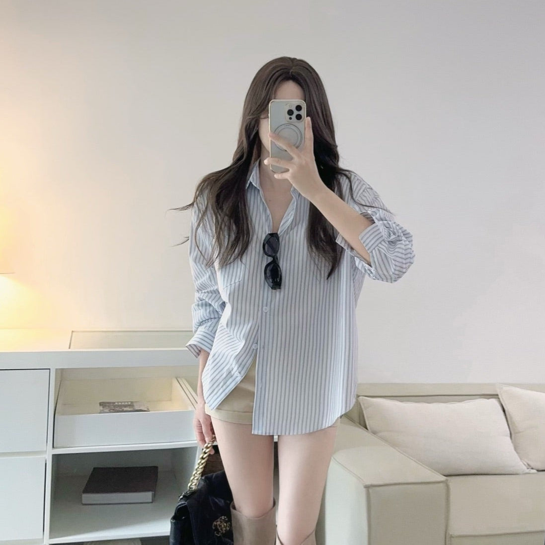 蝴蝶結露背寬鬆襯衫-25616