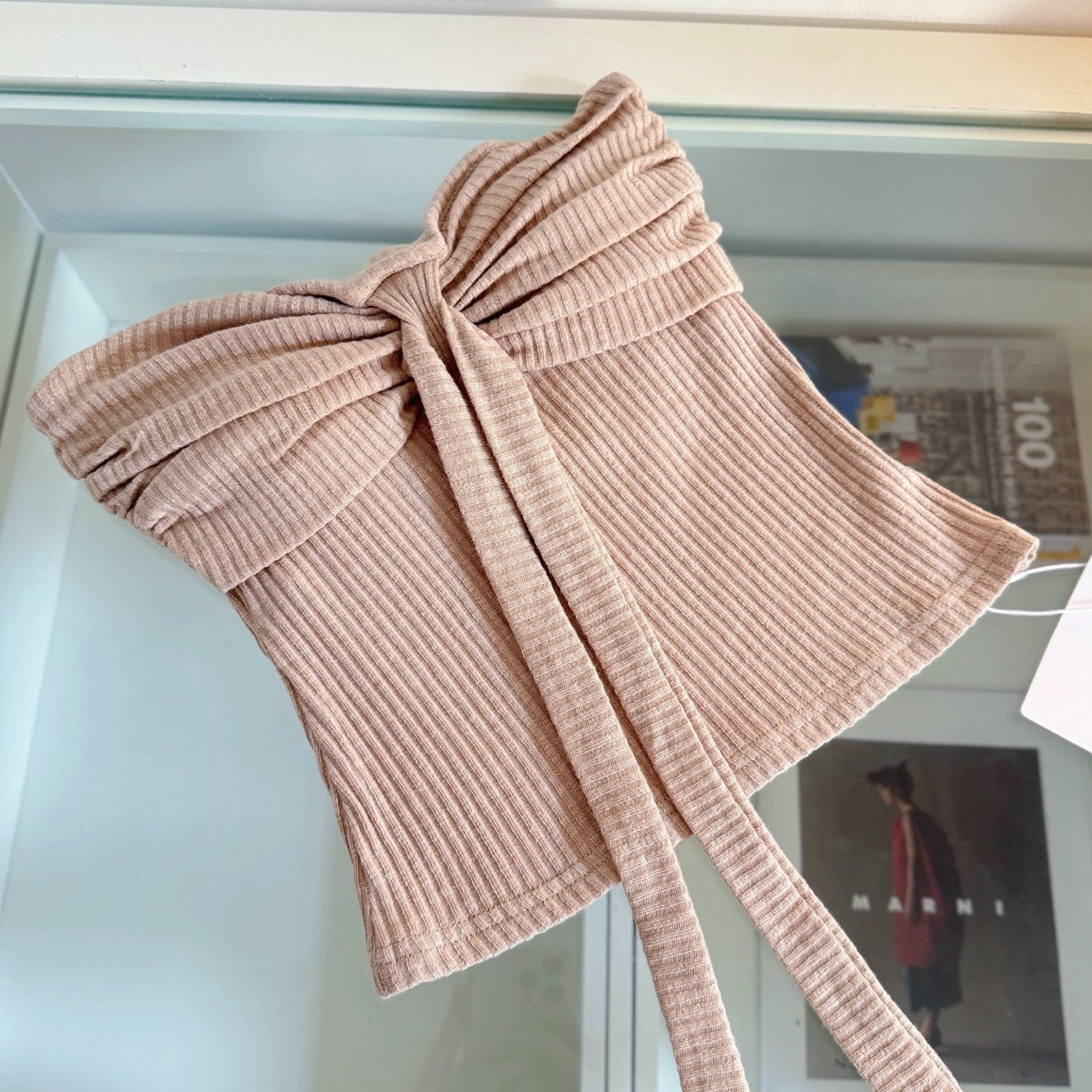 卡杏裹胸針織平口上衣-25666