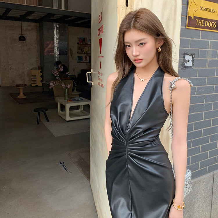 美艷巫女深V掛脖抓皺皮長洋-25241