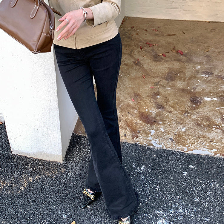 長腿小姐高腰黑色微喇牛仔褲-25650