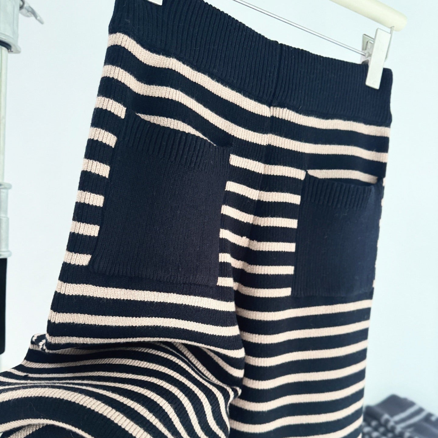 軟糯針織加厚條紋寬褲-25673