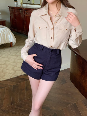 杏色口袋金扣襯衫-25536
