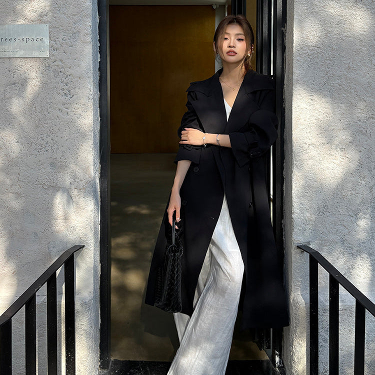 許我耀眼黑色繫帶長風衣-25644