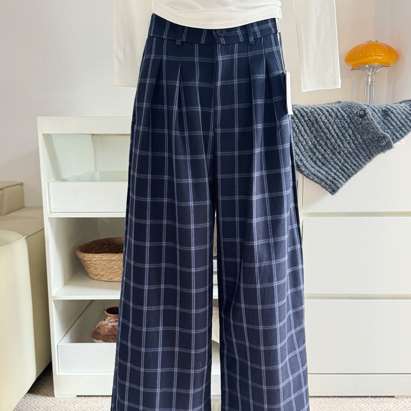 藍格紋後鬆緊顯瘦寬褲-25670