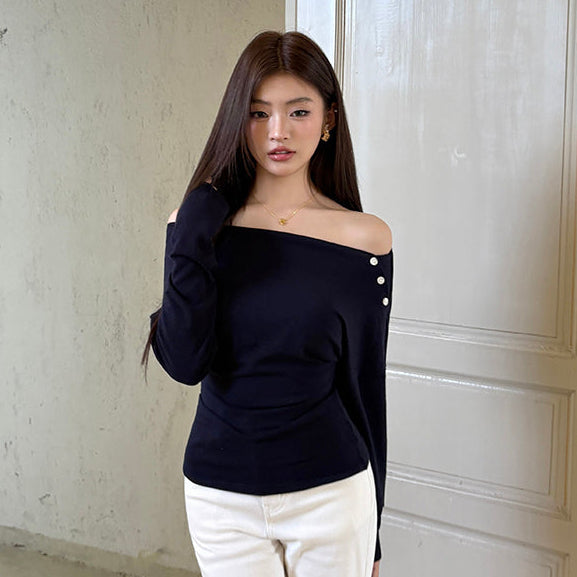 露肩掐腰一字領長版上衣-25663