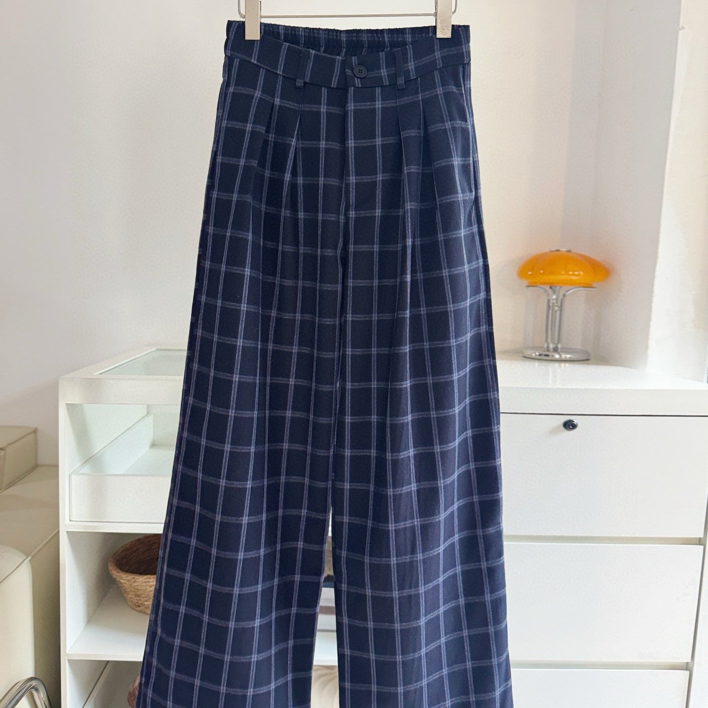 藍格紋後鬆緊顯瘦寬褲-25670