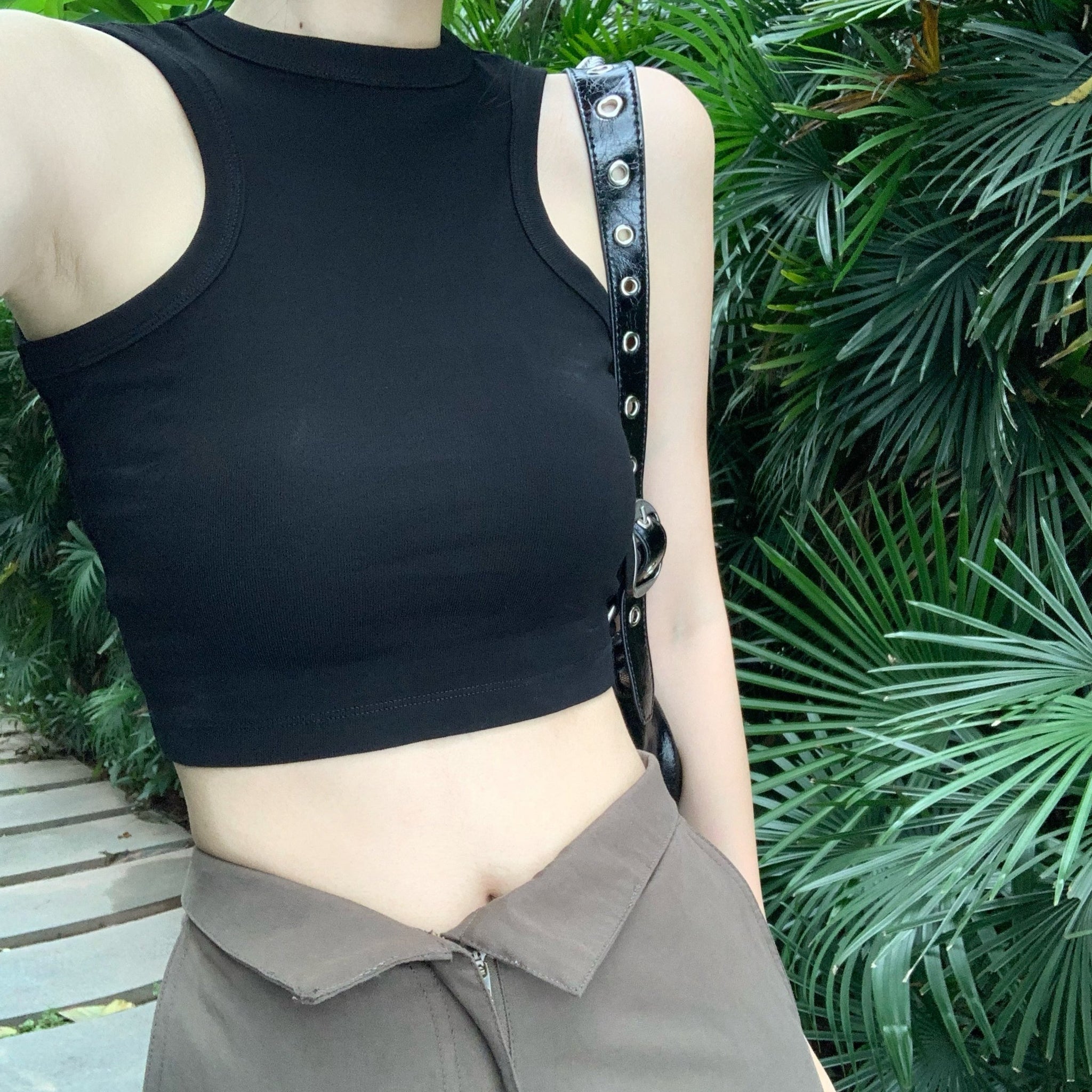 辣妹百搭款露臍小背心-22577